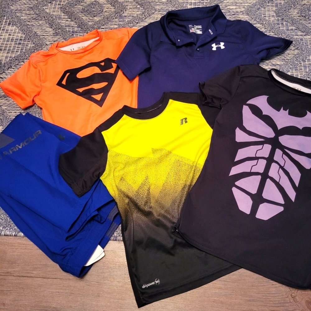 Under Armour and Russell Athletic Boys' T-Shirts and track pants sz M